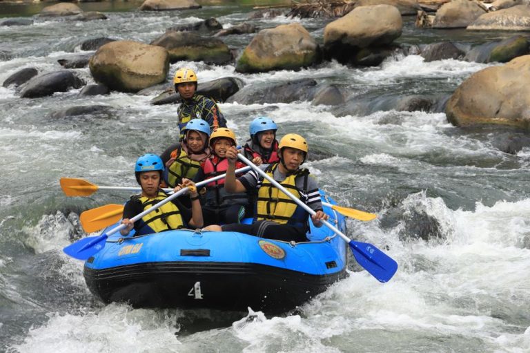 Galeri Foto Rafting Sungai Elo - Magelang 0531556887