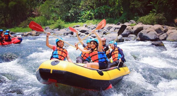 Galeri Foto Rafting Sungai Elo - Magelang 0740613722