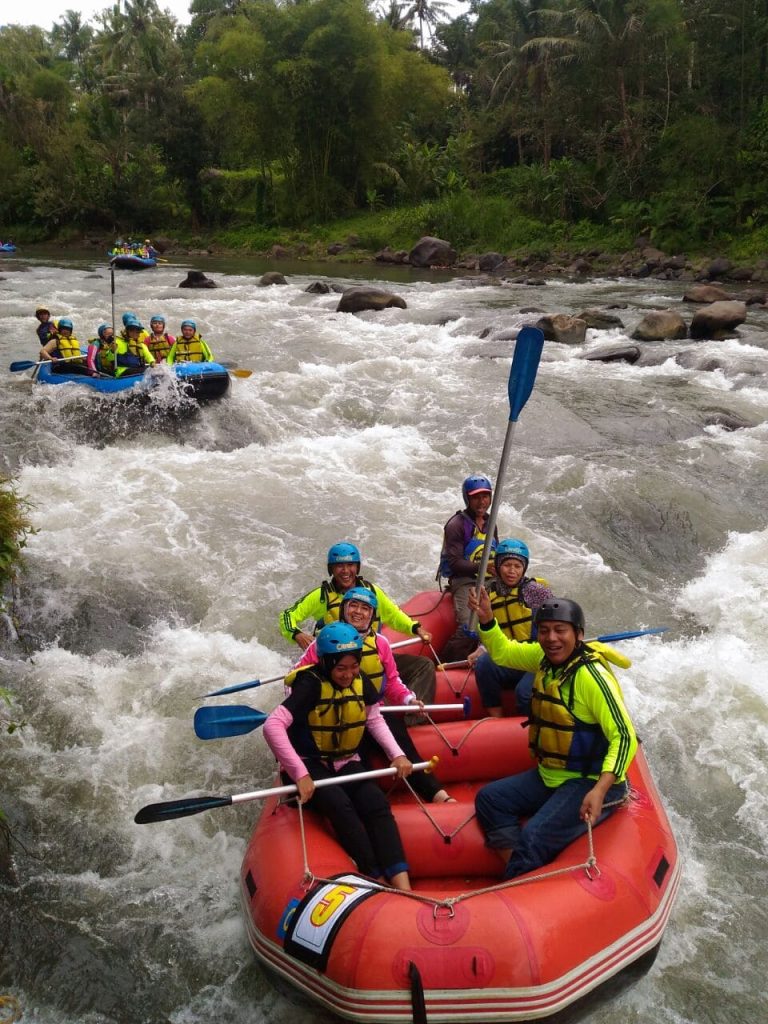 Galeri Foto Rafting Sungai Elo - Magelang 2144247674
